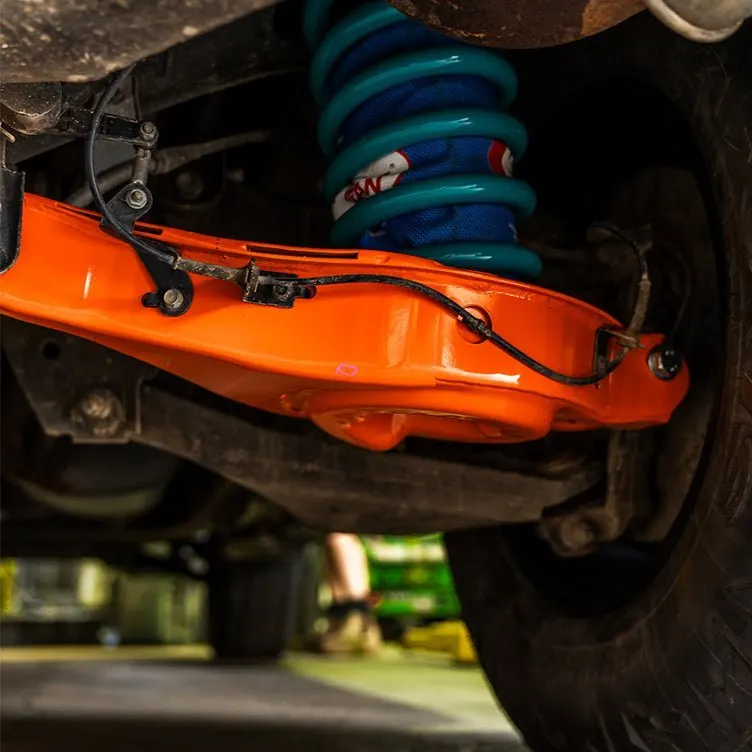 DMW upgraded lower rear control arms (4,499 kg kit)