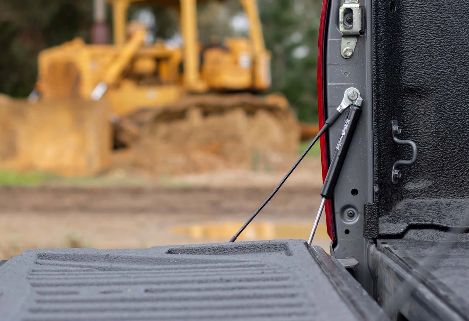 HSP Tail Assist on a ute tailgate