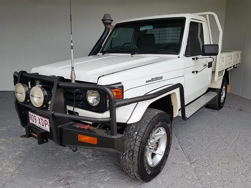 Toyota LandCruiser 79 Series Single Cab (pre 2007) with Outback Armour suspension