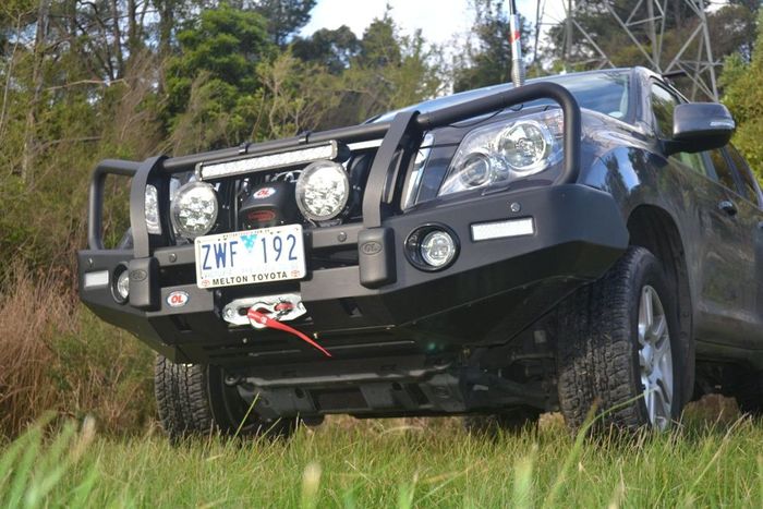 Opposite Lock Post-type bull bar, Toyota Prado 150