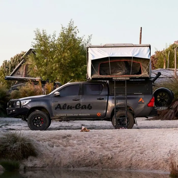 Alu-Cab RT-4S rooftop tent