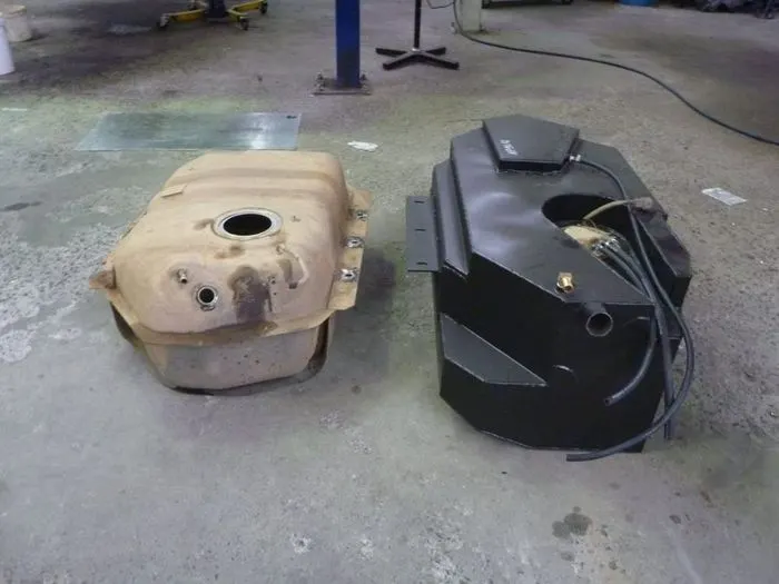 Brown Davis 148L replacement tank, Patrol GQ and GU