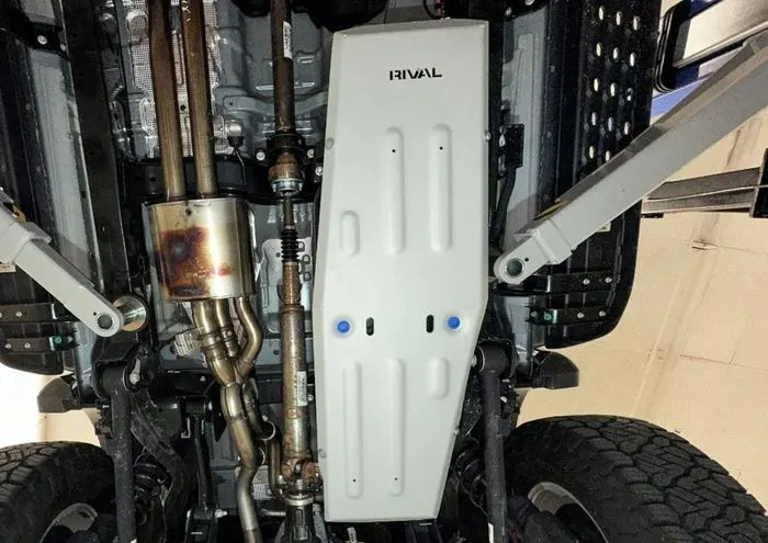 Rival aluminium fuel tank bash plate