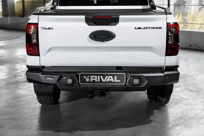 Rival aluminium rear bar with spotlights